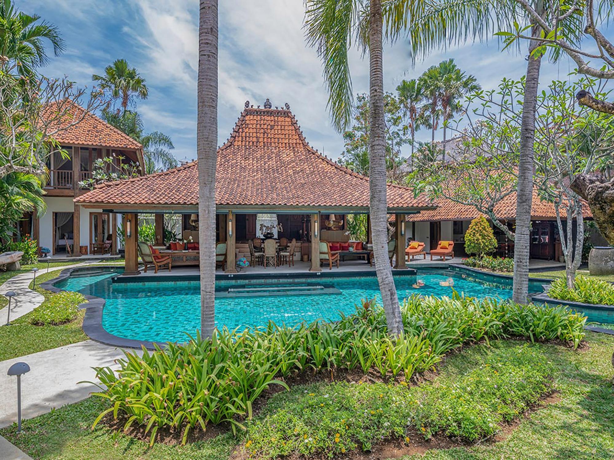 Des Indes Villa *